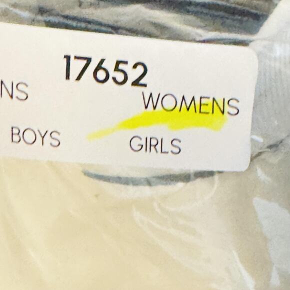 Converse Shoes Womens 7 Green Canvas Chuck Taylor All Star Low Top Sneakers - Picture 13 of 13